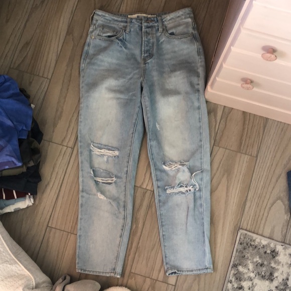 Brandy Melville Jeans - Picture 4 of 5